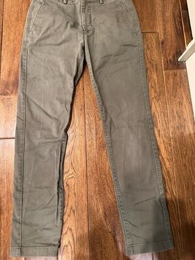 O.N.S Green Chino Pants – 32x30 – Modern NYC Minimalist Style